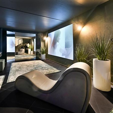 Jacuzzi Cinema Loft Lejlighed Kaunas Eksteriør billede