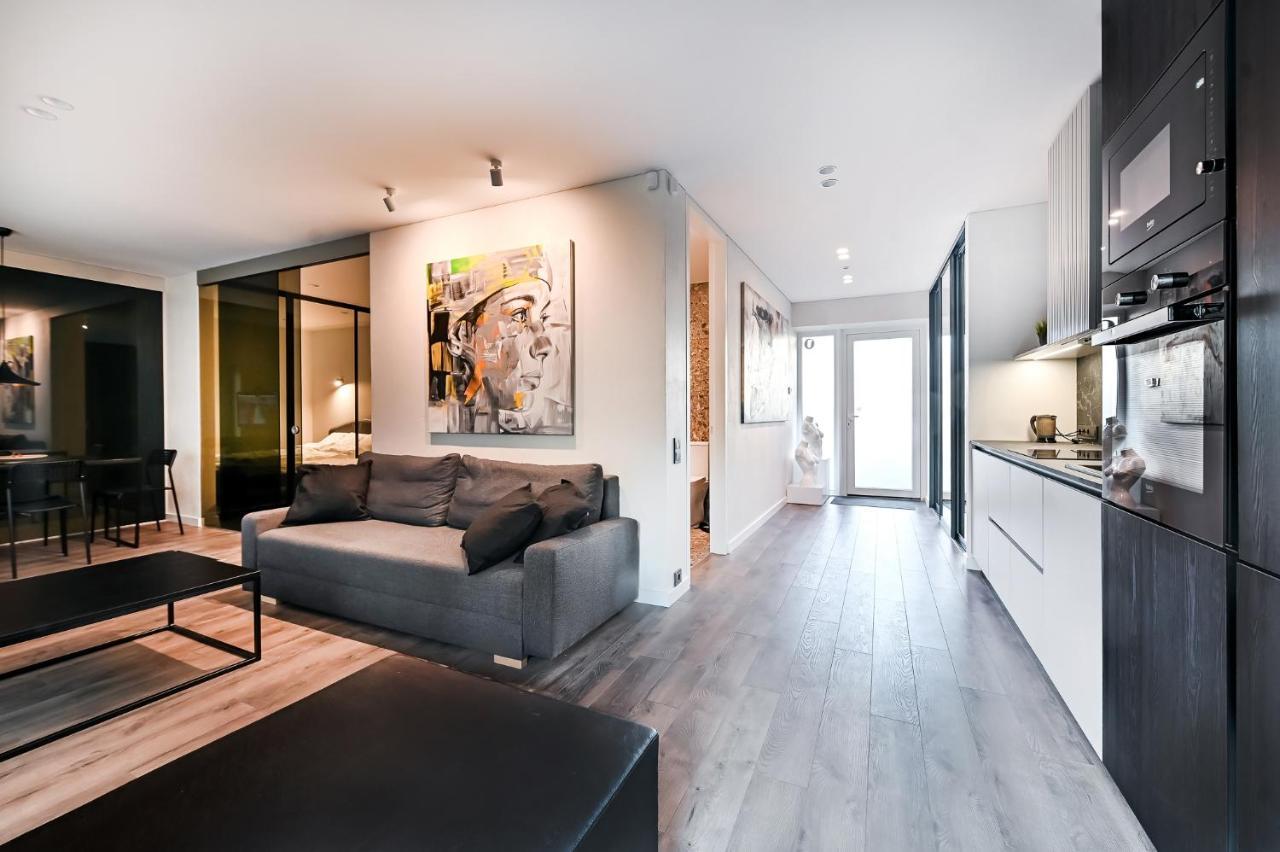 Jacuzzi Cinema Loft Lejlighed Kaunas Eksteriør billede