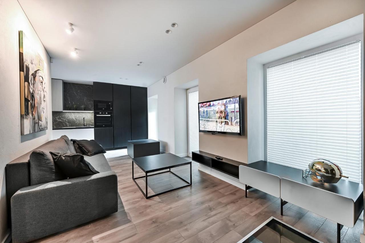 Jacuzzi Cinema Loft Lejlighed Kaunas Eksteriør billede