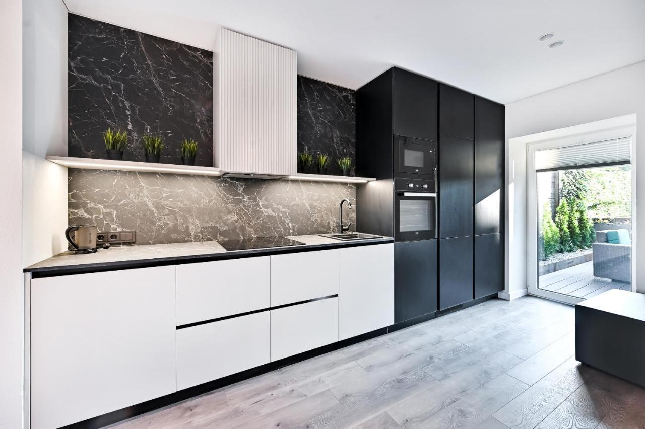 Jacuzzi Cinema Loft Lejlighed Kaunas Eksteriør billede